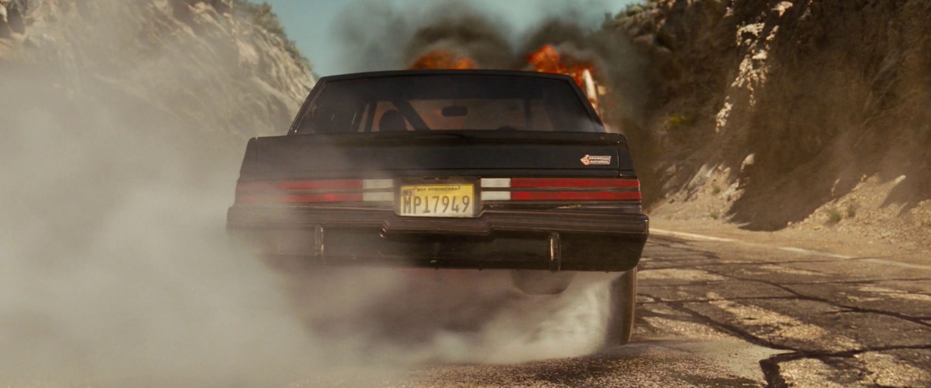 1987_Buick_Regal_(Grand_National)_-_Rear_View